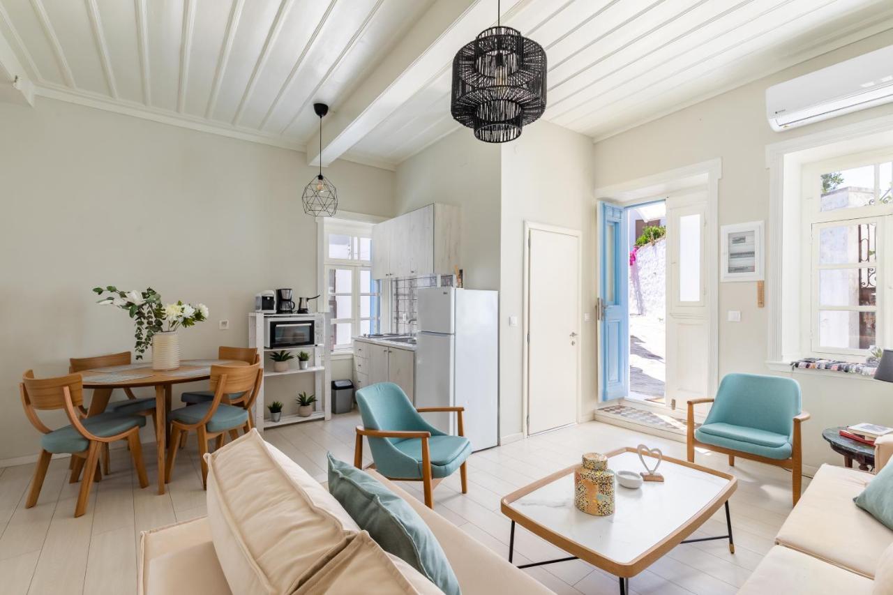 Helios Lovely Apartment Skopelos Exterior foto